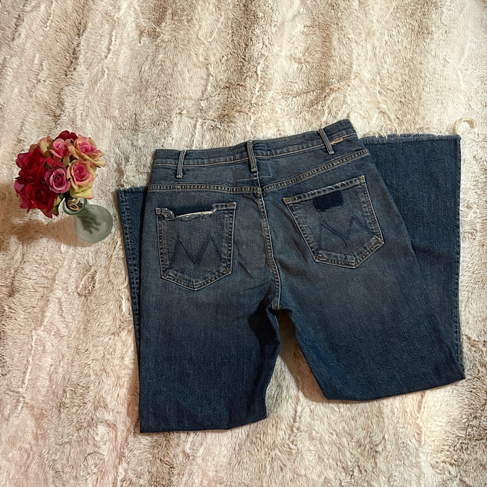 🔥MOTHER Denim The Hustler Ankle Fray Jeans in We All Scream🔥 - Picture 3 of 10